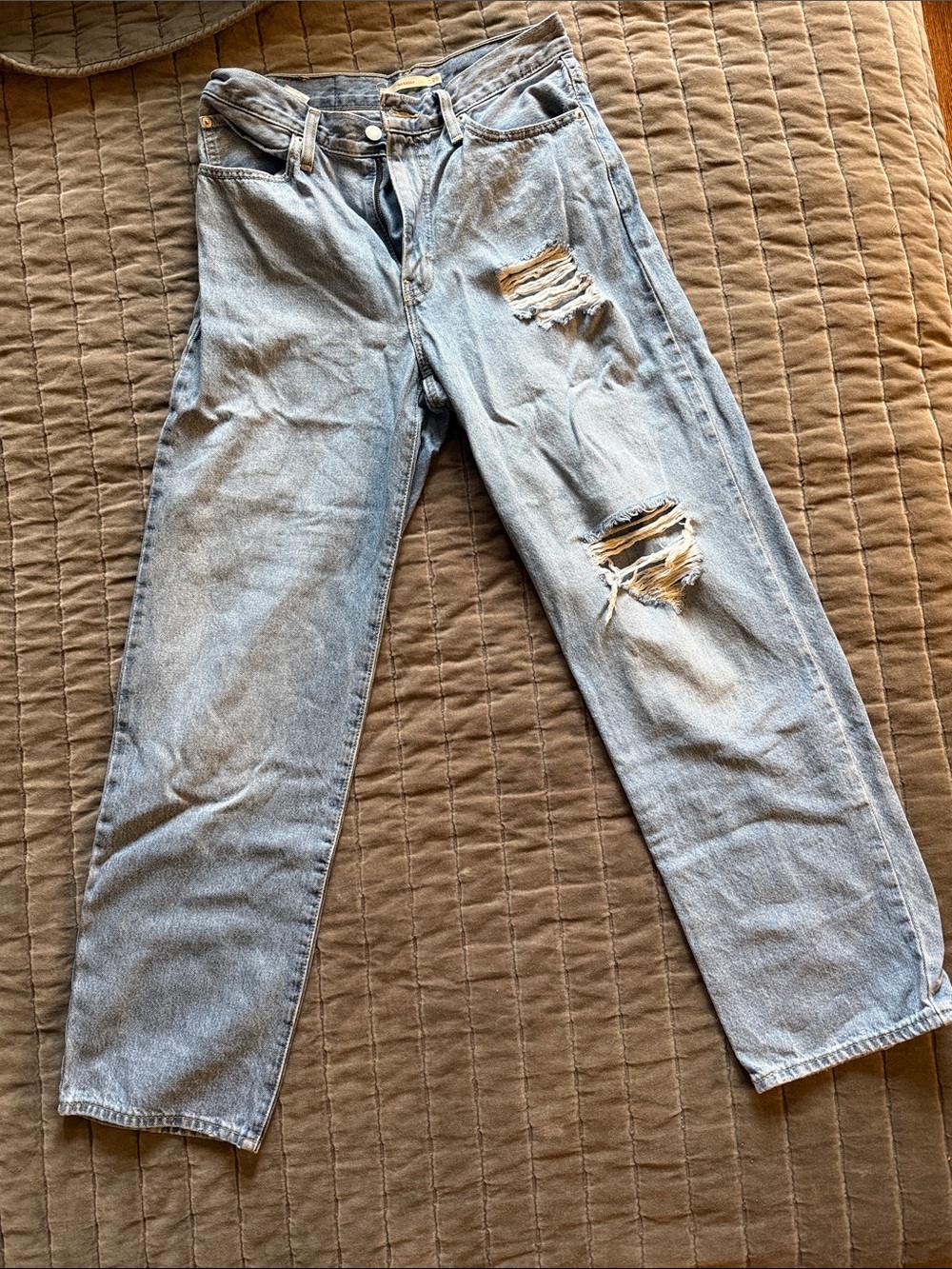 Levi's 94 baggy size 28